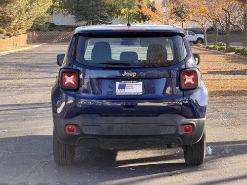 Used 2019 Jeep Renegade Sport image 5