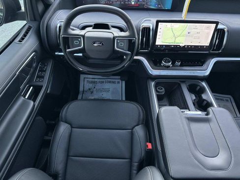 New 2025 Ford Expedition Platinum w/ Stealth Performance Package image 23