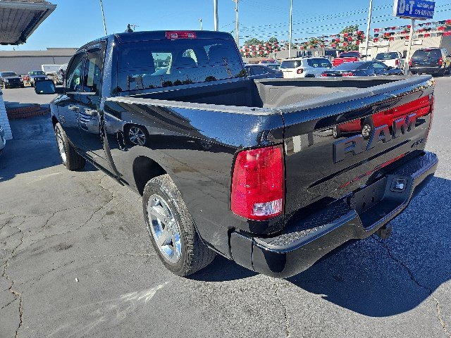 Used 2019 RAM 1500 Express w/ Wheel & Sound Group AWD/4WD image 4
