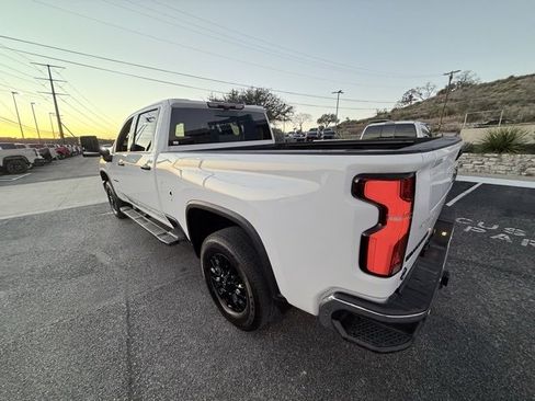 Certified 2024 Chevrolet Silverado 2500 LTZ w/ LTZ Plus Package image 17
