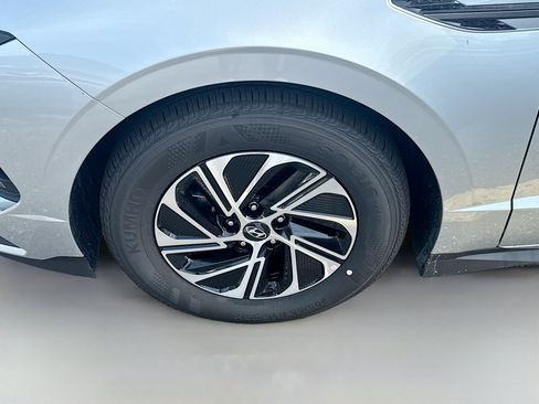 New 2026 Hyundai Sonata Blue FWD image 24
