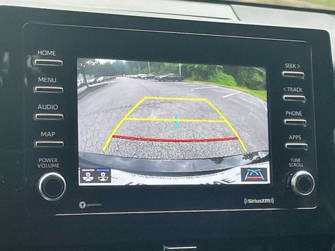 Used 2021 Toyota Camry SE w/ Cold Weather Package AWD/4WD image 18