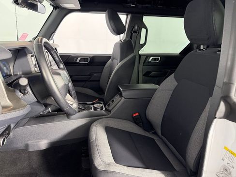 Used 2025 Ford Bronco Big Bend image 23