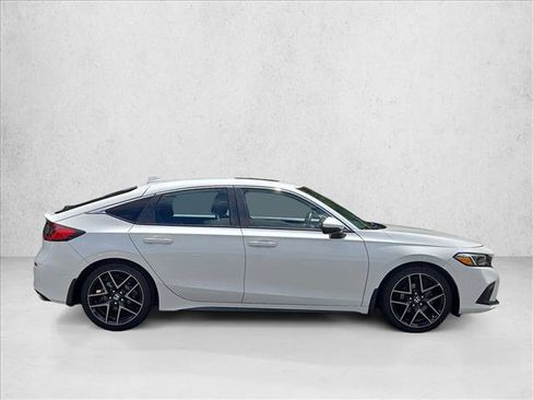 Certified 2022 Honda Civic Sport Touring image 4