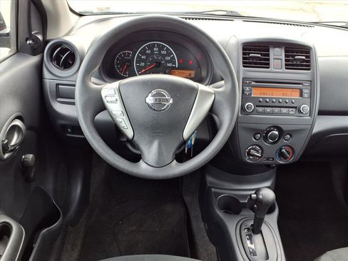 Used 2015 Nissan Versa S image 2