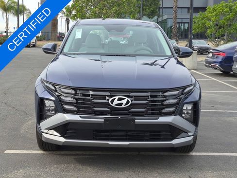 Used 2025 Hyundai Tucson SE image 2