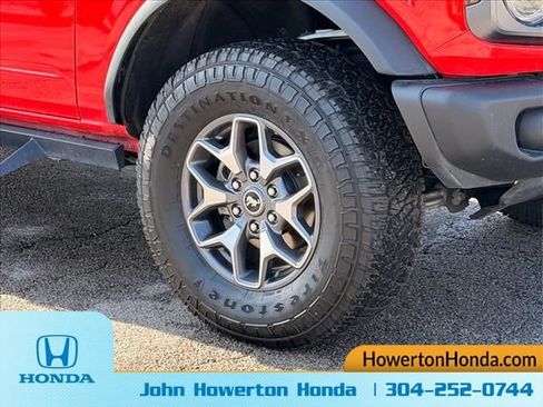 Used 2023 Ford Bronco Badlands image 21