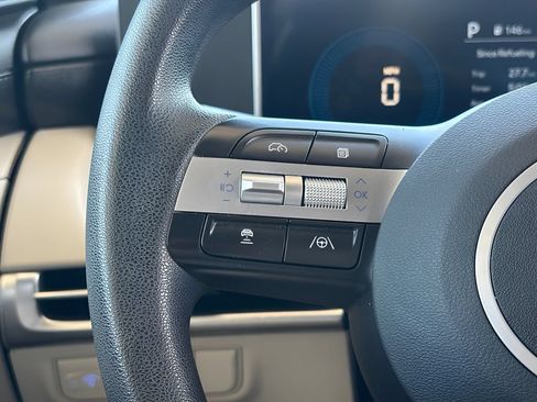 Used 2025 Hyundai Tucson SEL FWD image 29