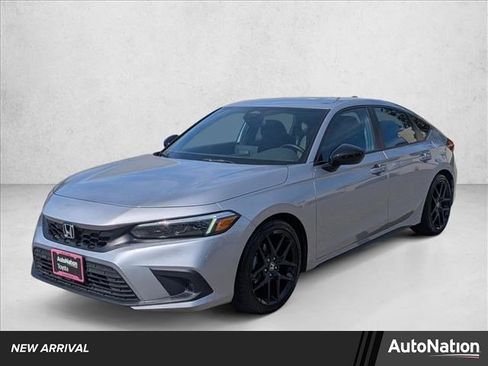 Used 2024 Honda Civic Sport image 1