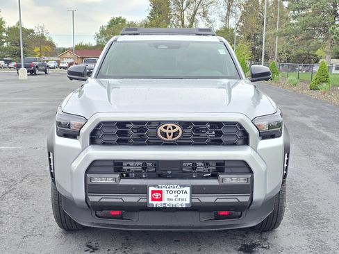 New 2026 Toyota 4Runner TRD Off-Road Premium AWD/4WD image 7