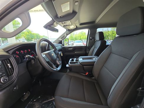 New 2025 Chevrolet Silverado 2500 Custom w/ Custom Convenience Package image 19