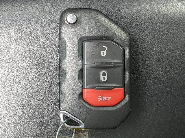 Used 2023 Jeep Gladiator Overland AWD/4WD image 33