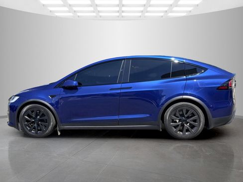 Used 2023 Tesla Model X AWD/4WD image 8
