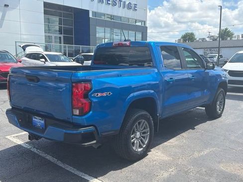 Used 2023 Chevrolet Colorado LT AWD/4WD image 14