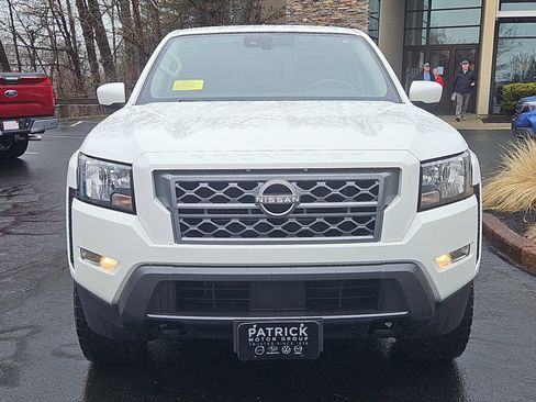 Used 2022 Nissan Frontier SV w/ Technology Package image 20