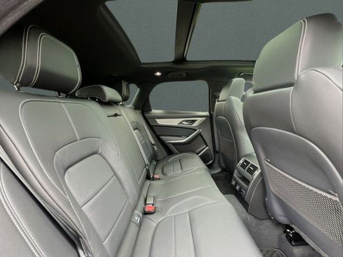 New 2026 Jaguar F-PACE R-Dynamic S image 23