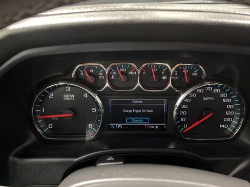 Used 2017 GMC Sierra 2500 SLE w/ HD SLE Preferred Plus Package AWD/4WD image 5