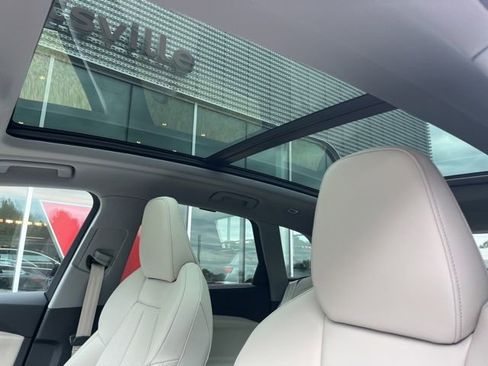 New 2025 Audi Q5 Premium Plus image 32