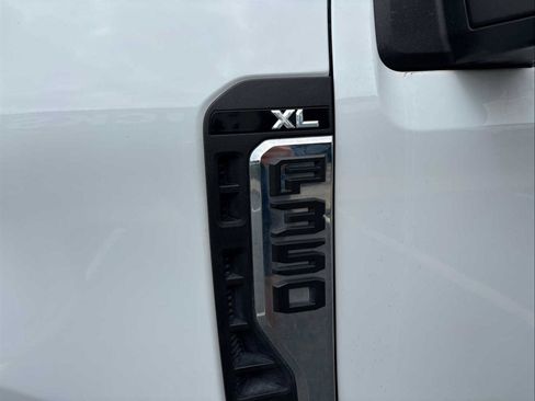Used 2024 Ford F350 XL w/ XL Driver Assist Package AWD/4WD image 13