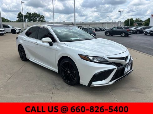Certified 2023 Toyota Camry XSE w/ Cold Weather Package FWD image 4