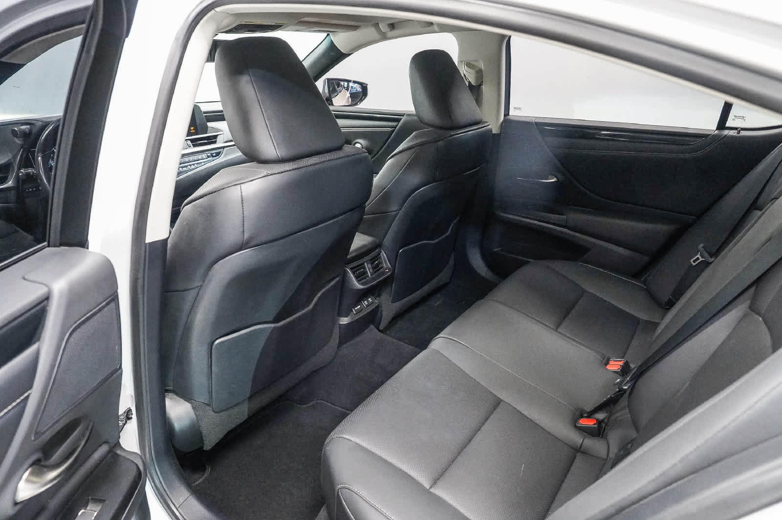 Used 2021 Lexus ES 350 w/ Accessory Package 2 FWD image 19