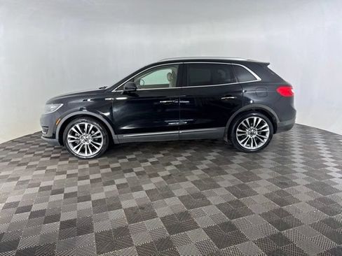 Used 2017 Lincoln MKX Reserve w/ Luxury Package AWD/4WD image 10