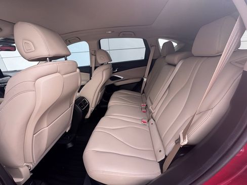 Used 2024 Acura RDX SH-AWD image 14