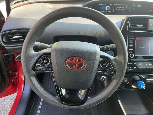 Used 2020 Toyota Prius LE FWD image 22
