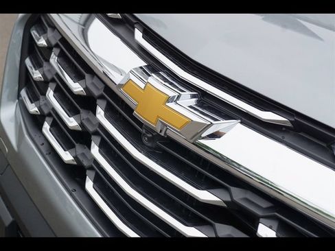 New 2026 Chevrolet Equinox LT w/ Safety and Technology Package FWD image 23