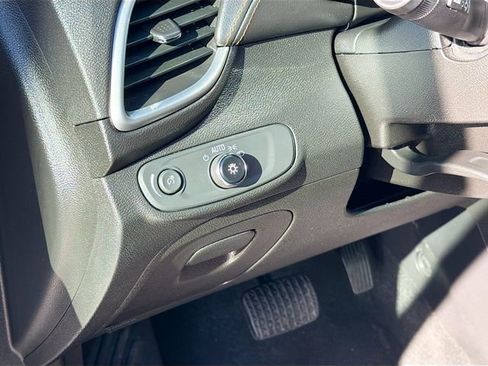 Used 2017 Chevrolet Trax LS image 10