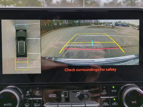 New 2026 Toyota Highlander Platinum image 21