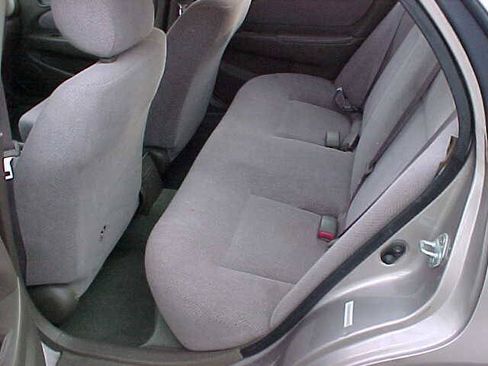 Used 1999 Chevrolet Prizm w/ Preferred Equipment Group 3 FWD image 25