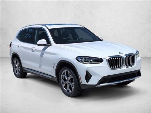 Certified 2023 BMW X3 xDrive30i w/ Premium Package AWD/4WD image 3