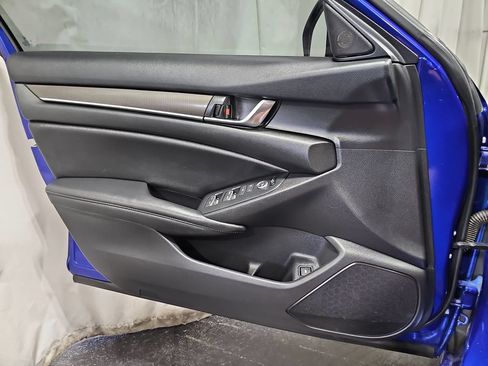 Used 2022 Honda Accord Sport image 47