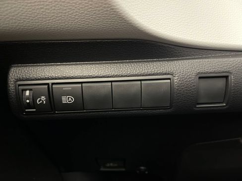 Certified 2026 Toyota Corolla SE w/ Carpet Mat Package (TMS) FWD image 28