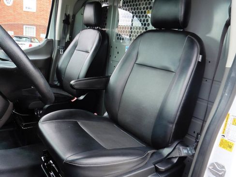Used 2020 Ford Transit 150 Low Roof RWD image 5