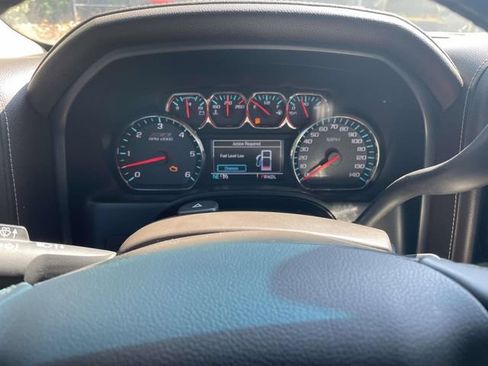 Used 2018 Chevrolet Silverado 1500 LTZ Z71 w/ LTZ Plus Package AWD/4WD image 23