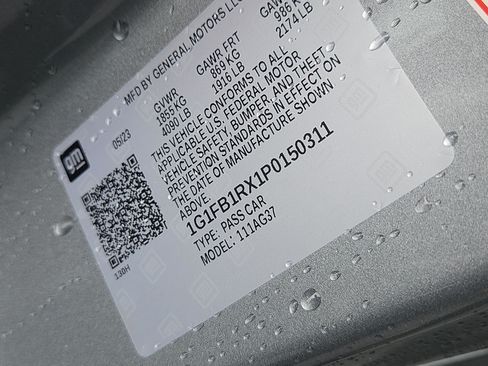 Used 2023 Chevrolet Camaro LS RWD image 6