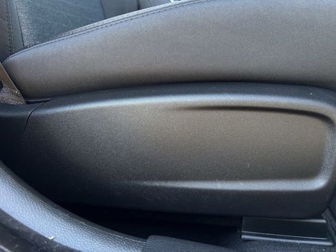 Used 2022 Chrysler 300 Touring image 29