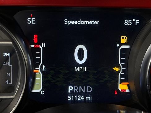 Used 2023 Jeep Wrangler Unlimited Rubicon w/ Safety Group AWD/4WD image 15
