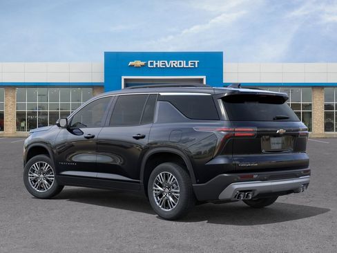 New 2027 Chevrolet Traverse LT FWD image 3
