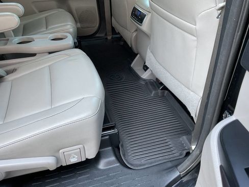 Used 2016 Toyota Highlander XLE image 44