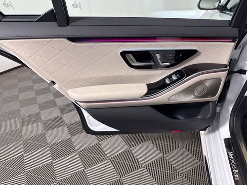 Certified 2024 Mercedes-Benz S 580 S 580 image 23