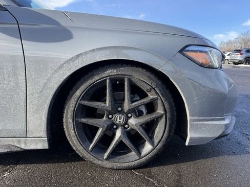 Used 2025 Honda Civic Sport image 11