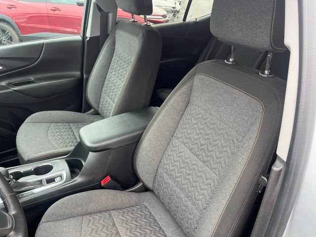 Used 2022 Chevrolet Equinox LT AWD/4WD image 16