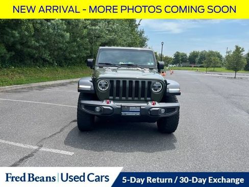 Used 2021 Jeep Wrangler Unlimited Rubicon w/ LED Lighting Group AWD/4WD image 4