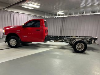 Used 2022 RAM 3500 SLT w/ Quick Order Package 27G SLT RWD video 4