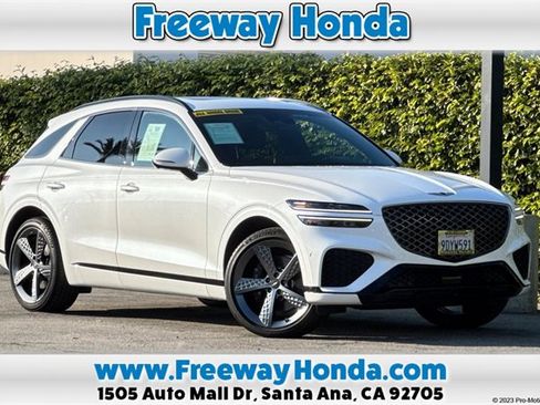 Used 2023 Genesis GV70 2.5T w/ Sport Prestige Package image 1