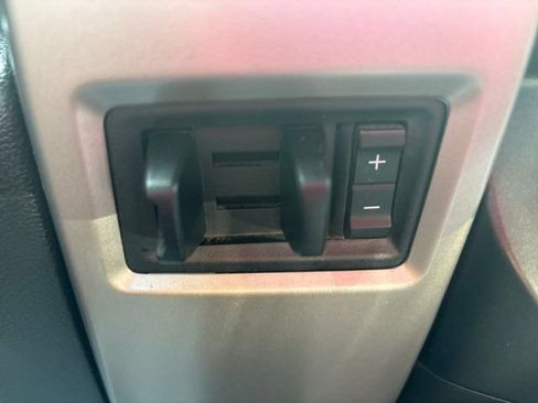 Used 2018 Ford F250 Lariat w/ Lariat Ultimate Package AWD/4WD image 35