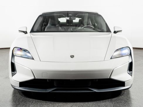 Used 2025 Porsche Taycan Turbo w/ Premium Package image 15